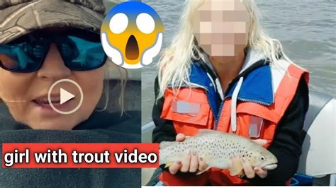 lady with trout full video|Australian Woman Charged After Video of Her。